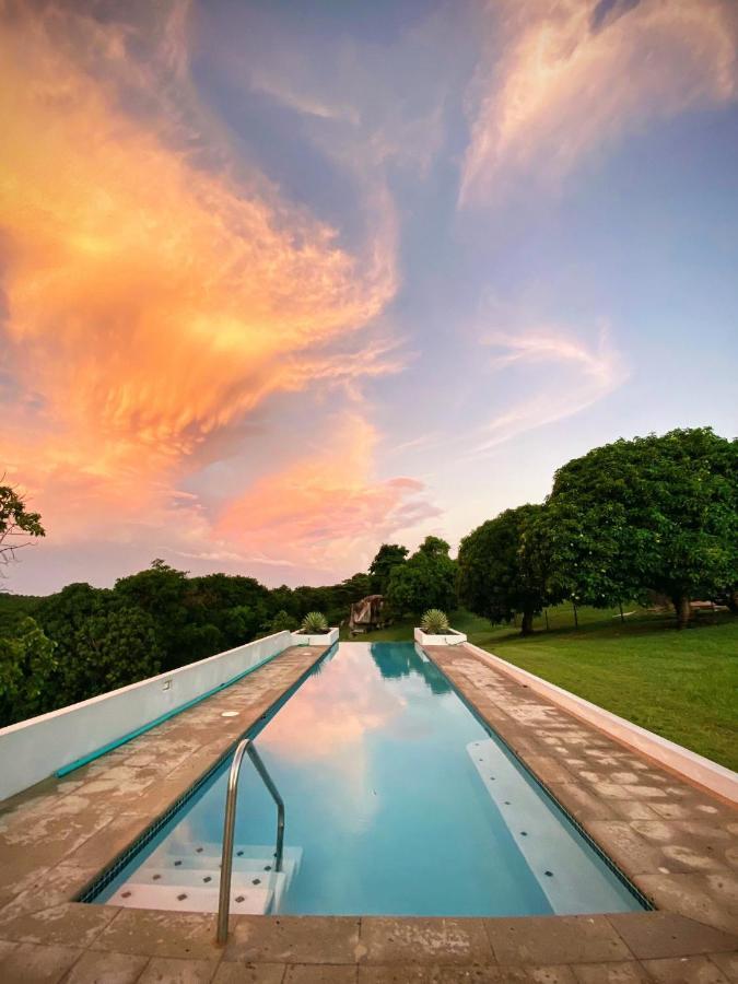 Lejos Eco Retreat Hotell Vieques Exteriör bild